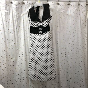 Halter, pin up style dress 👗